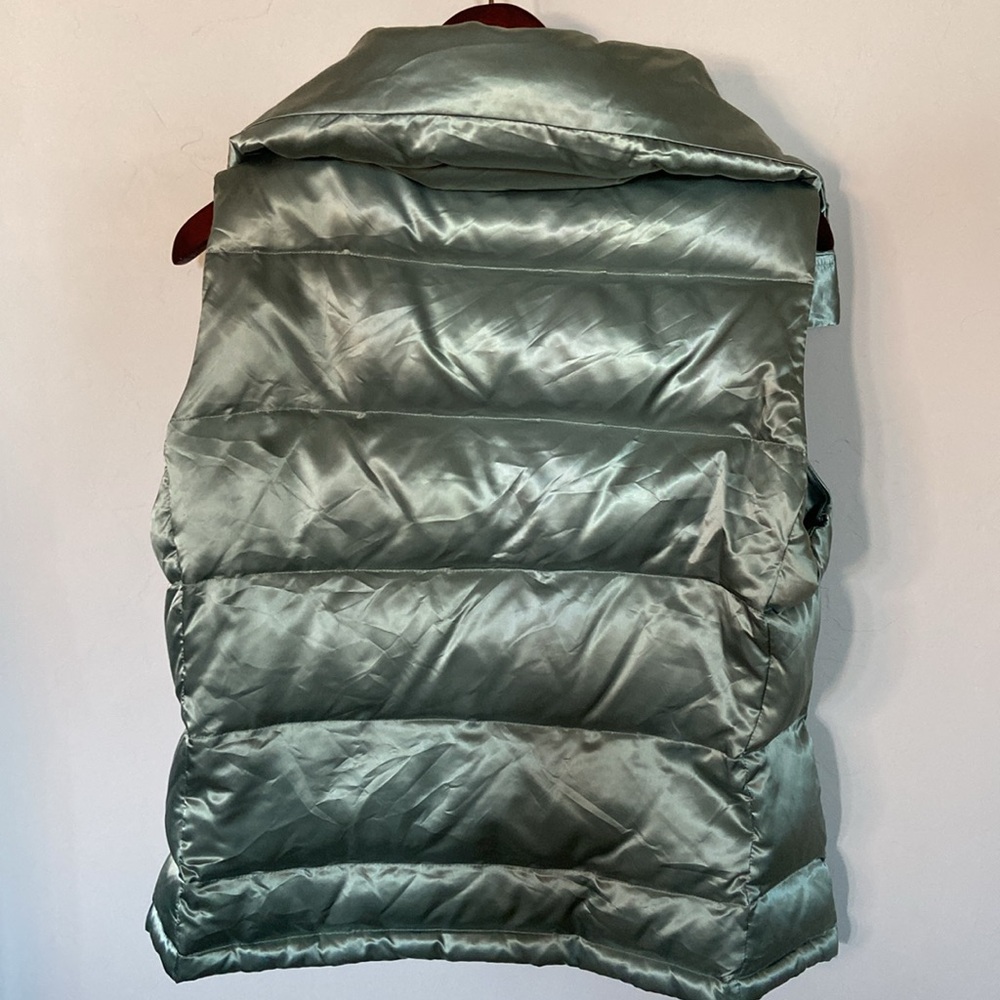 Talbots Ladies Puffer Vest with Duck Down and Feather Fill Size L Petite - Picture 5 of 11
